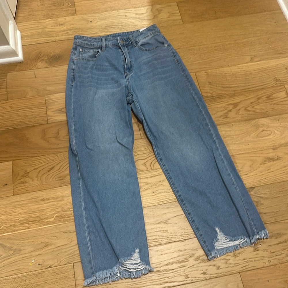 Shein distressed jeans - Picture 3 of 4
